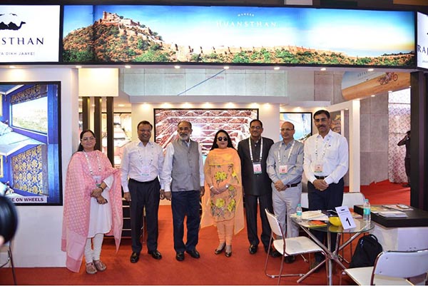Minister of State (IC) for Tourism, GoI, Mr. K.J. Alphons(third from left) at the Rajasthan State Pavilion at the ‘GITB 2018’ today at JECC in Jaipur. To his right is Additional Chief Secretary, Tourism, Government of Rajasthan, Dr. Subodh Agarwal and to his left  is Past President, FICCI; Chairperson, FICCI Tourism Committee, Dr. Jyotsna Suri.