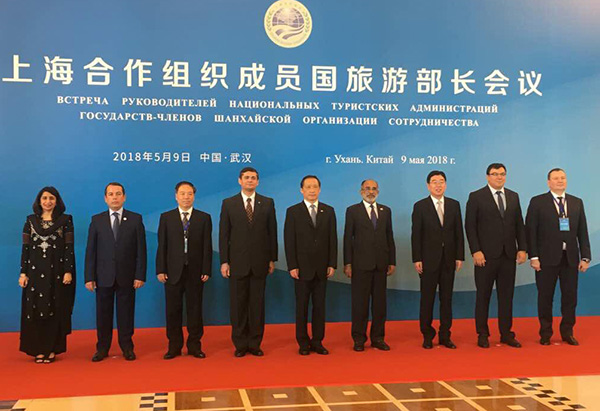 The Minister of State for Tourism (I/C) and Electronics & Information Technology, Shri Alphons Kannanthanam in a group photograph, at the SCO Tourism Ministers Meeting, in Wuhan, China.