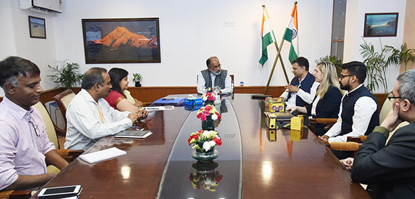 The Minister of State for Tourism (I/C) and Electronics & Information Technology, Shri Alphons Kannanthanam in a meeting with the Director, Public Policy and Government Affair’s Google India, Shri Chetan Krishnaswamy and other Google officials, in New Delhi.