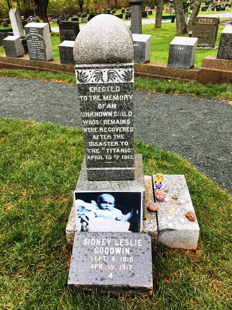 Halifax-cemetery - titanic
