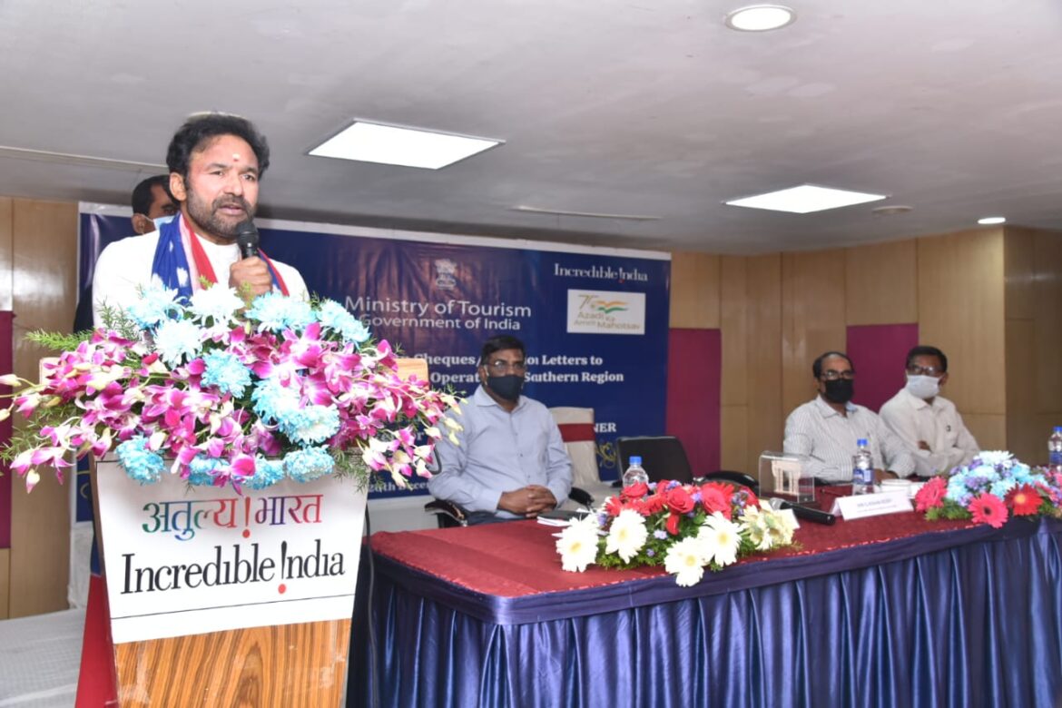 The impetus to Tourism Sector: Union Minister Shri. G Kishan Reddy Hands Over Cheques, Sanction Letters Under Loan Guarantee Scheme to Tourism Sector Services