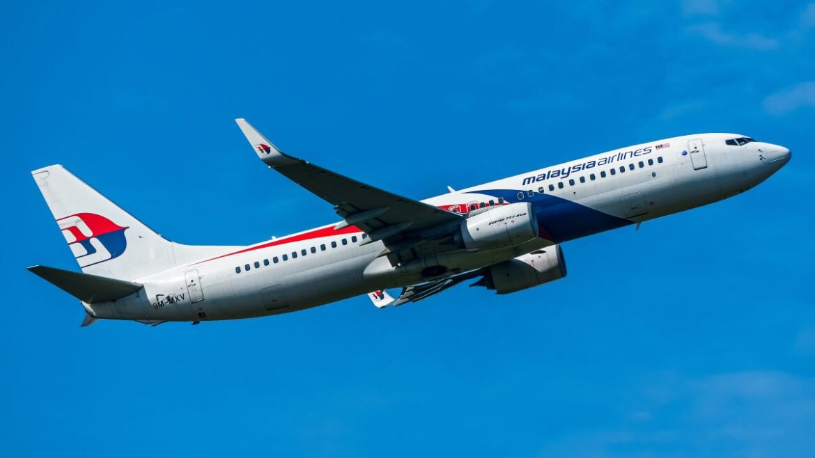 Malaysia Airlines and Tourism Malaysia Showcase Malaysian Hospitality at Trivandrum’s Lulu Mall