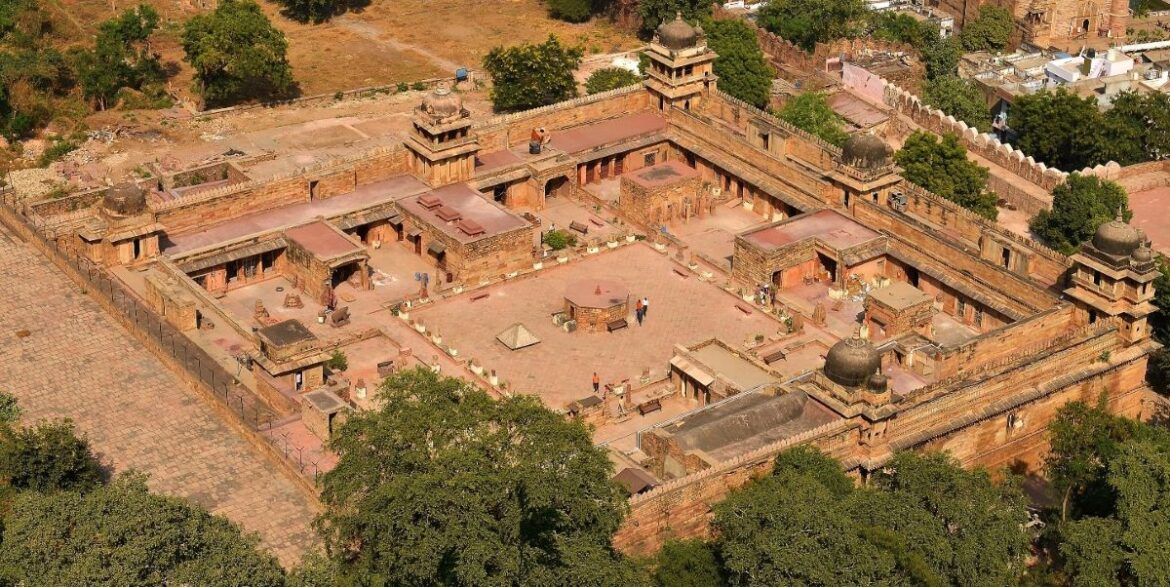 Unlocking the Treasures of Madhya Pradesh: A Journey through Time and Technology