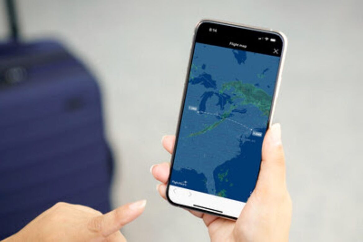 United Now Texts Live Radar Maps and Uses AI to Keep Travelers Informed During Weather Delays