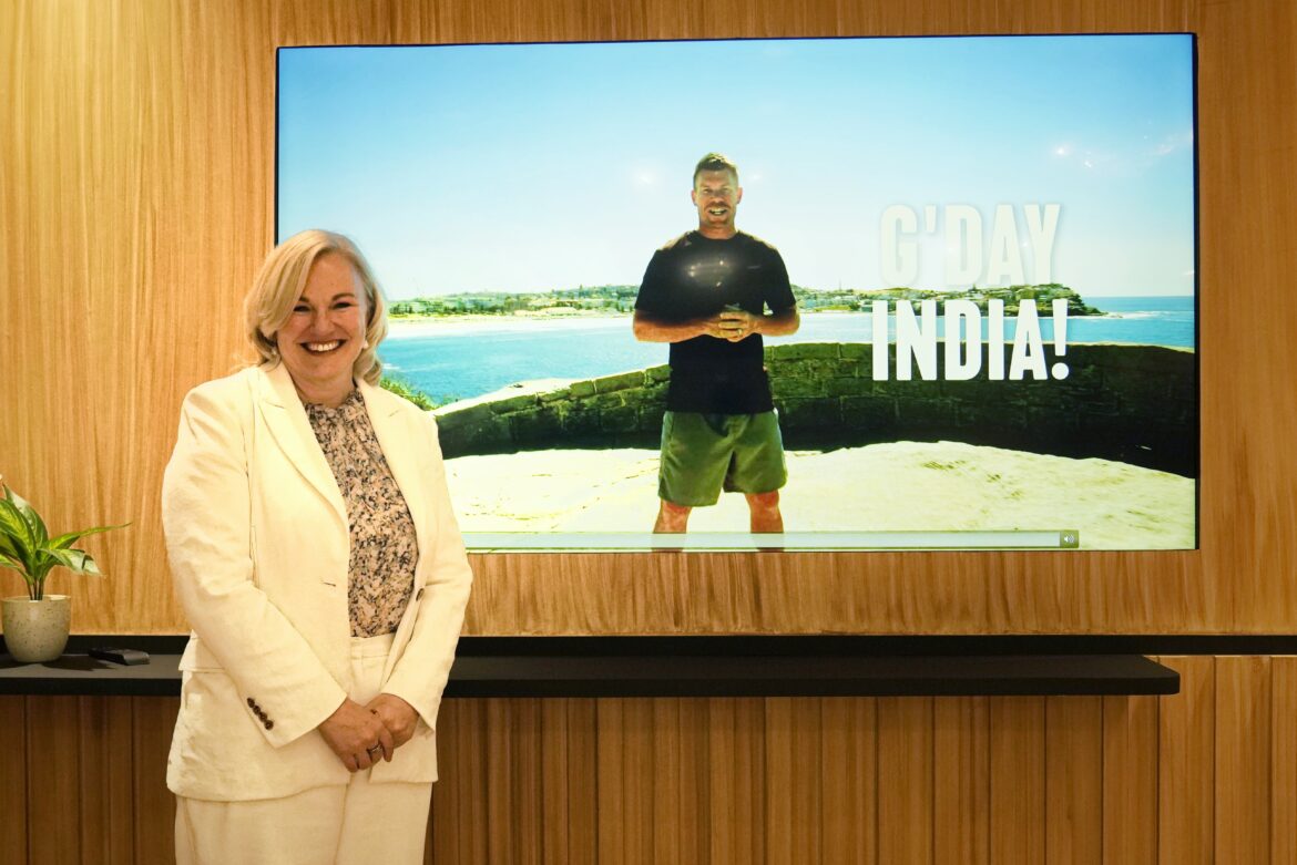 David Warner Invites Indian Travellers to Discover the Wonders of Australia