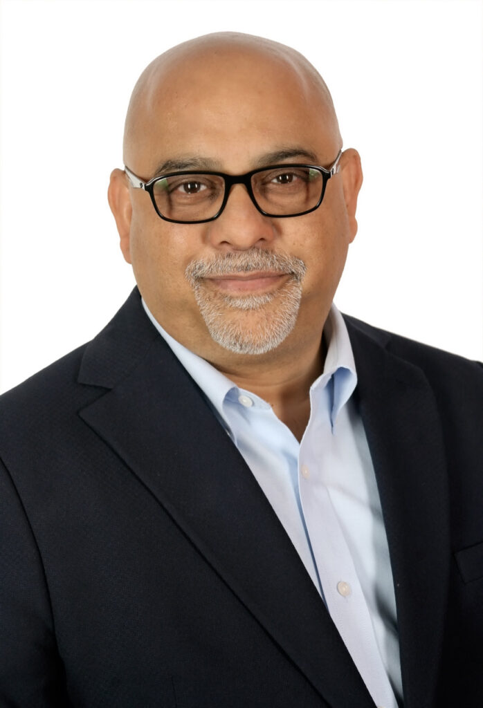 ZOROAM Introduces the World’s First B2B Solution for Travel eSIMs