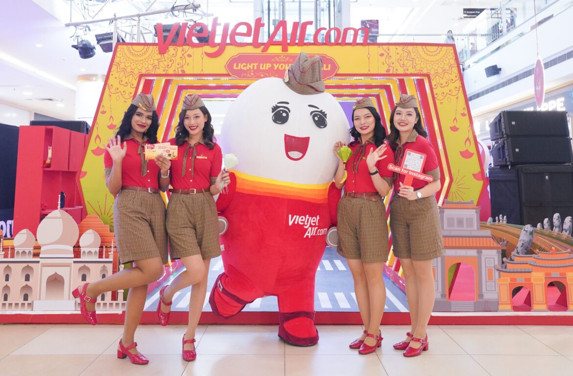 Vietjet lights up Diwali in Ahmedabad with a spectacular celebration of India–Vietnam friendship