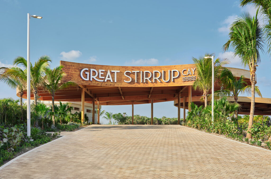NORWEGIAN CRUISE LINE IS MAKING A SPLASH THIS NORTHERN HEMISPHERE WINTER WITH THE OPENING OF AN ALL-NEW EXPANSIVE POOL AND MORE GUEST EXPERIENCES AT GREAT STIRRUP CAY, ITS PRIVATE ISLAND IN THE BAHAMAS