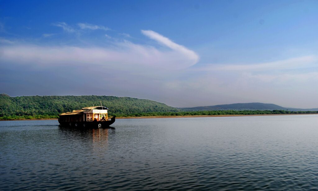 “Discovering Maharashtra” Across Time and Terrain