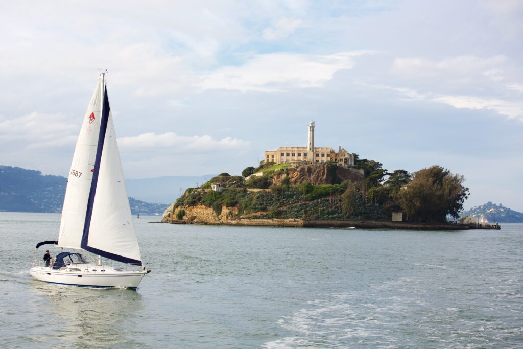 San Francisco Travel Reports Visitor Spending Milestone and Projects Continued Growth in 2026