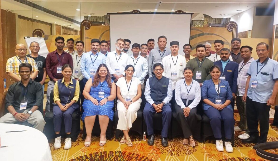 HRAWI Organises FSSAI’s FoSTaC Programme In Mumbai