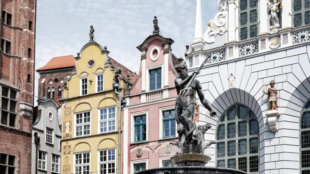 Beyond the Usual Europe: Four Summer Escapes to Discover in Northern Europe 6 Beyond the Usual Europe: Four Summer Escapes to Discover in Northern Europe