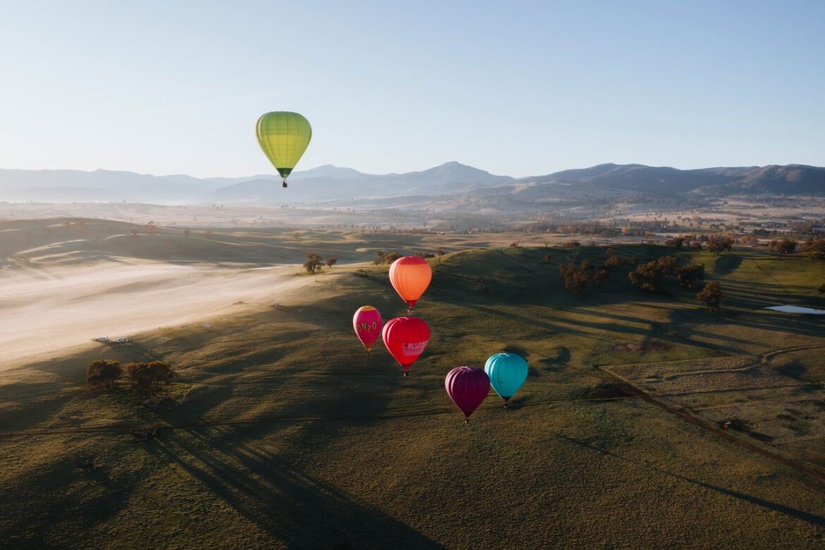 Global Ballooning Returns to Mansfield with Rare Winter Afternoon Flights