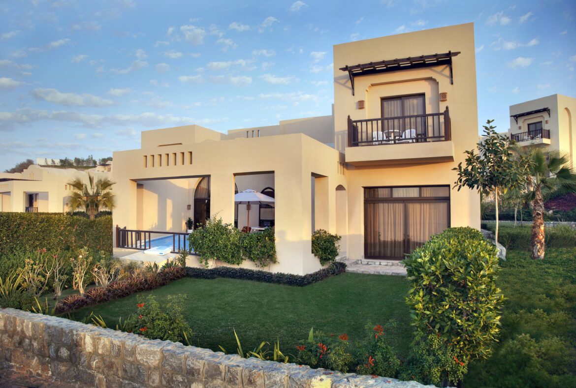 Private Pools, Desert Sanctuaries and Beachfront Villas –The Most Luxurious Stays You Can Book in Ras Al Khaimah