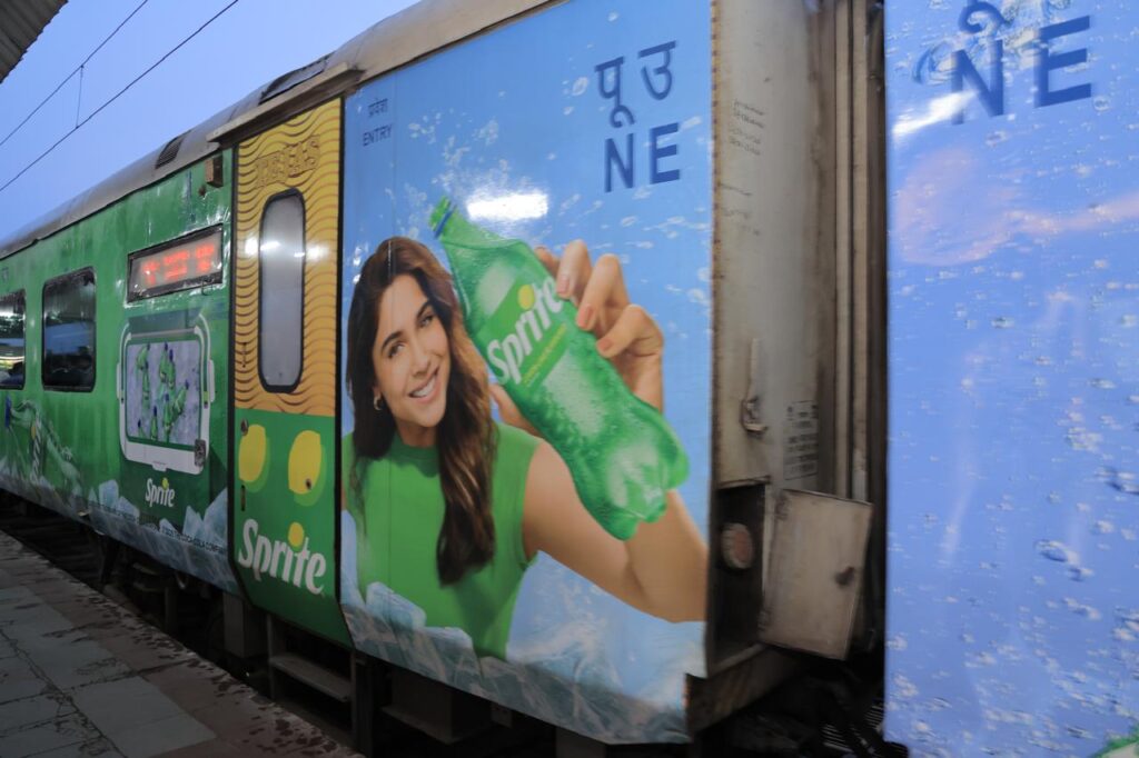 Sprite and IRCTC Flag Off India’s First Branded Train as the Sprite Tejas Express 7 Sprite and IRCTC Flag Off India’s First Branded Train as the Sprite Tejas Express